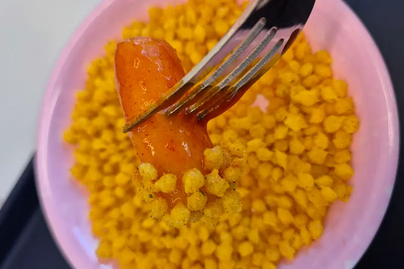 별 튀김이 인상적인 스텔라 떡볶이