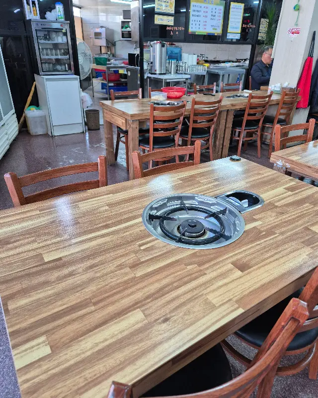 경환청둥오리의 깔끔한 테이블 세팅