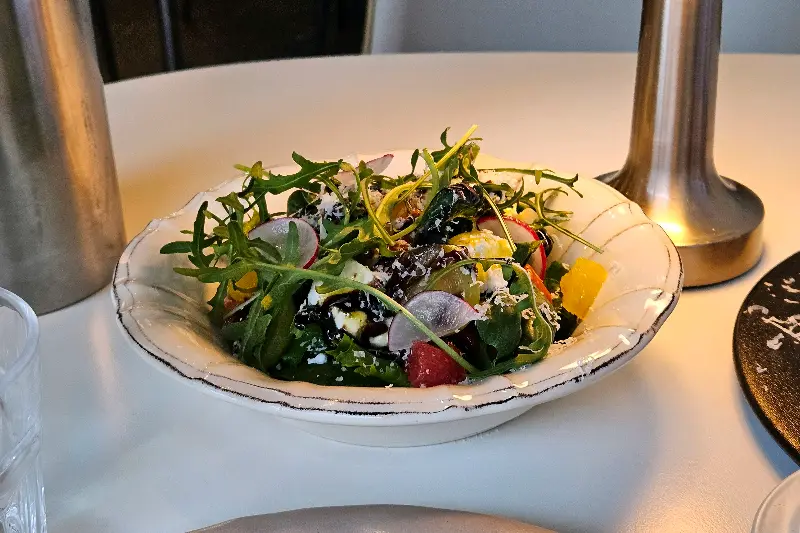 세이모키친의 샐러드