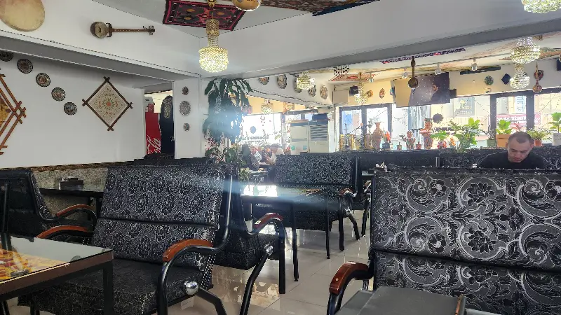 넓고 아늑한 매장 내부