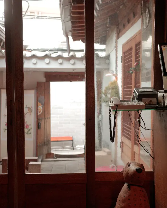 준수방키친 내부에서 바라본 풍경