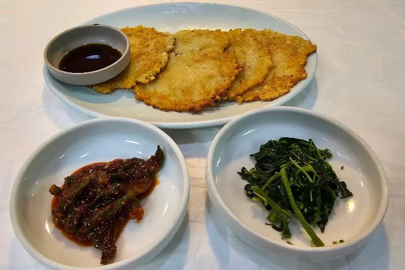 해물이 듬뿍 들어간 파전