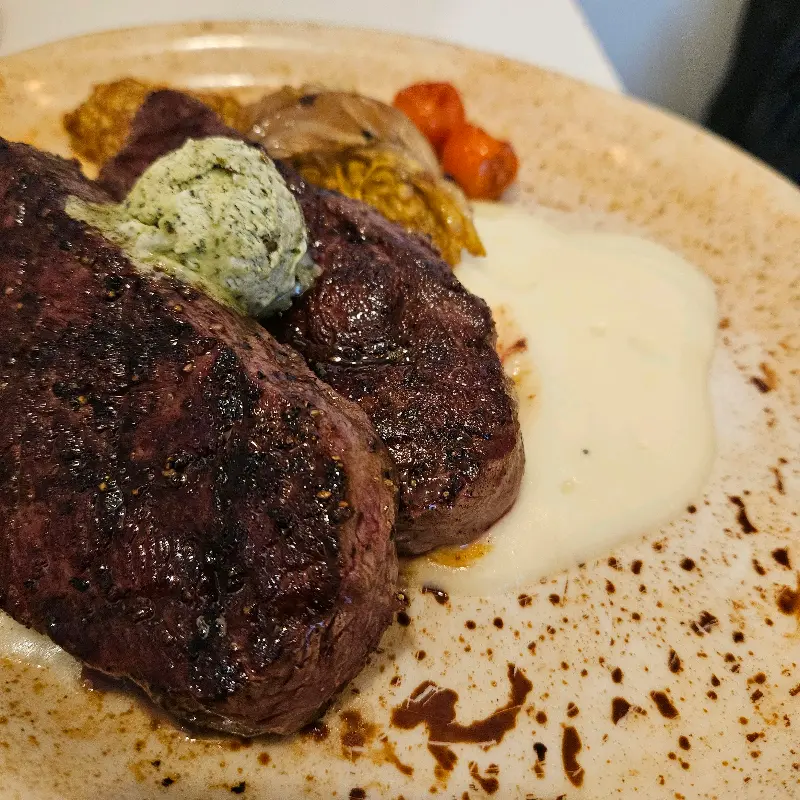 바질 버터 스테이크