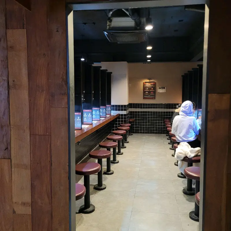 아오리라멘 내부 모습