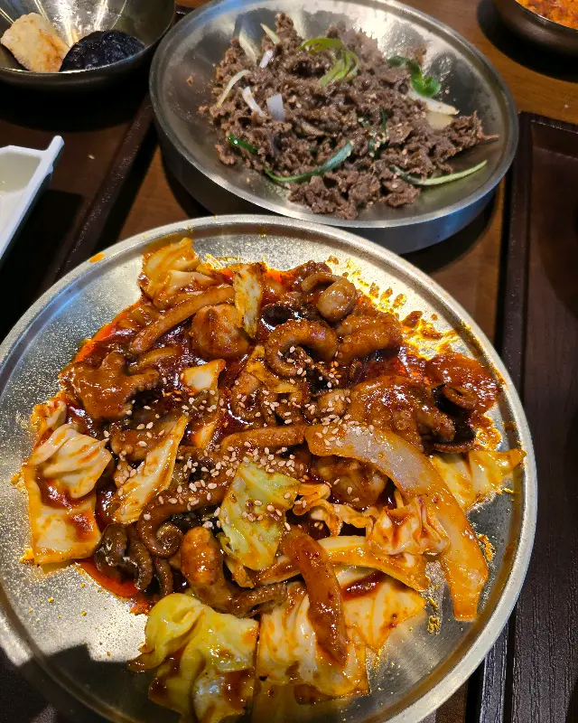 쭈꾸미와 제육볶음