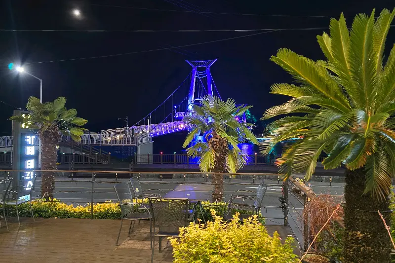 카페 내부 테이블