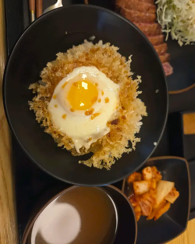 규카츠정의 깔끔한 매장 내부