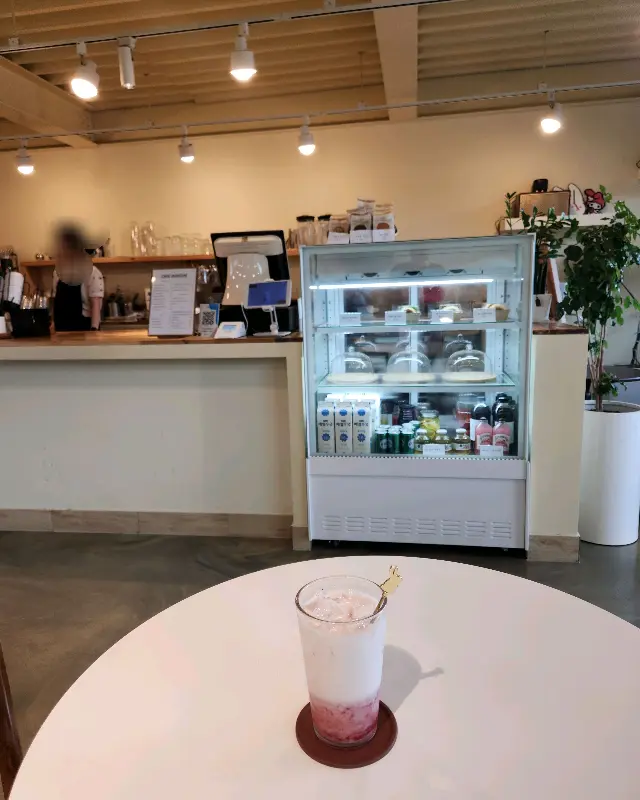 디저트 쇼케이스