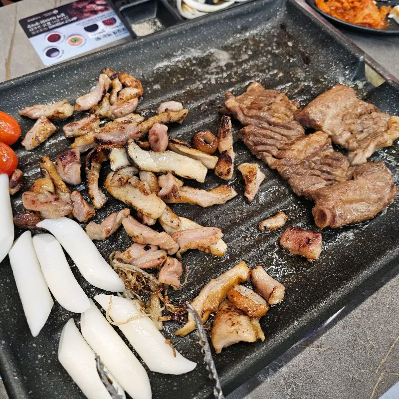 노릇하게 구워진 막창