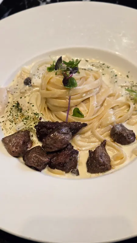 스테이크 크림 파스타