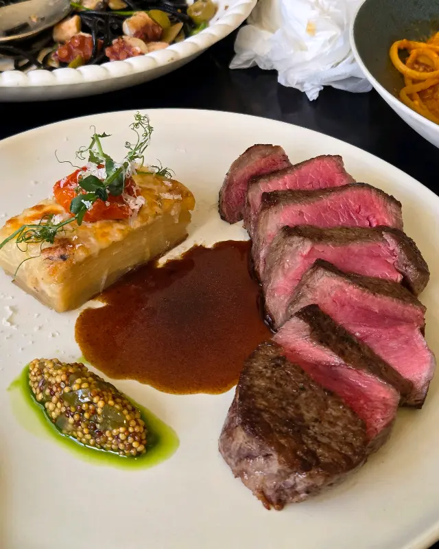 앙젤리제의 스테이크