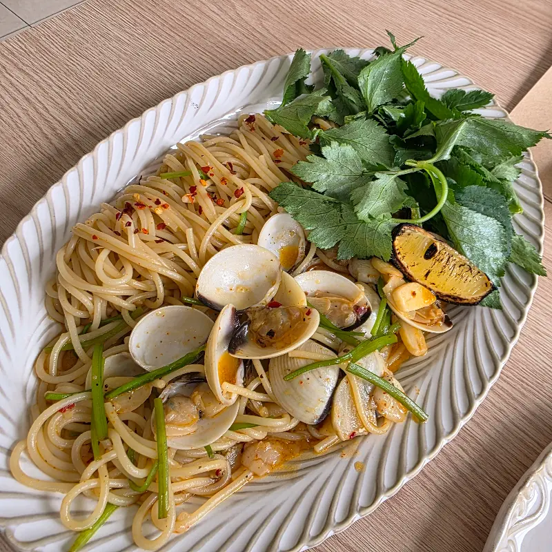 참나물 봉골레 파스타