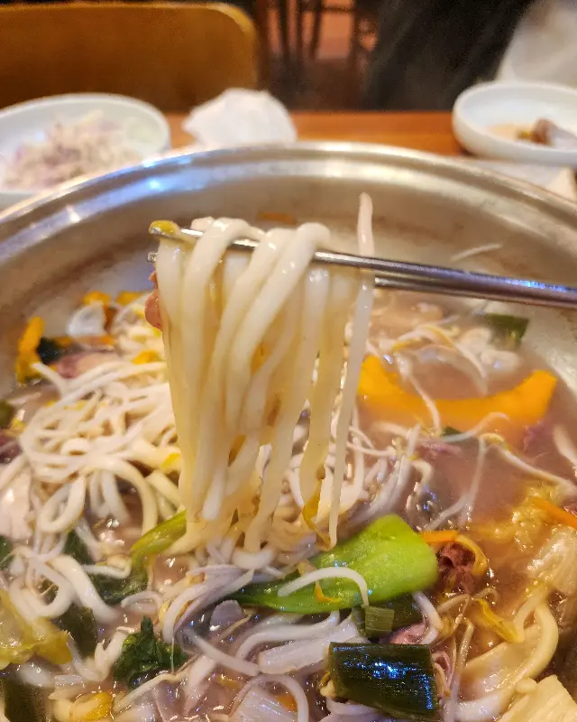 만두전골 칼국수