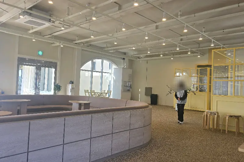 넓고 쾌적한 드로핀 내부