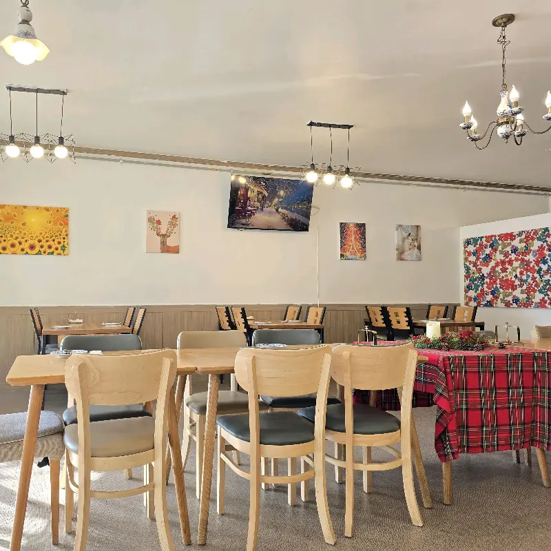 비스트로 내부 인테리어