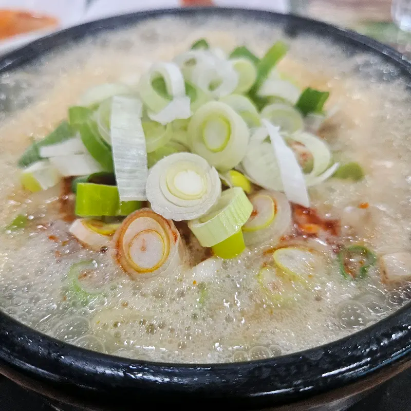 돼지국밥 상세 사진