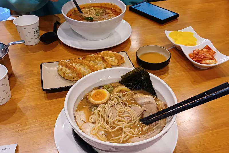 푸짐한 한 상 차림