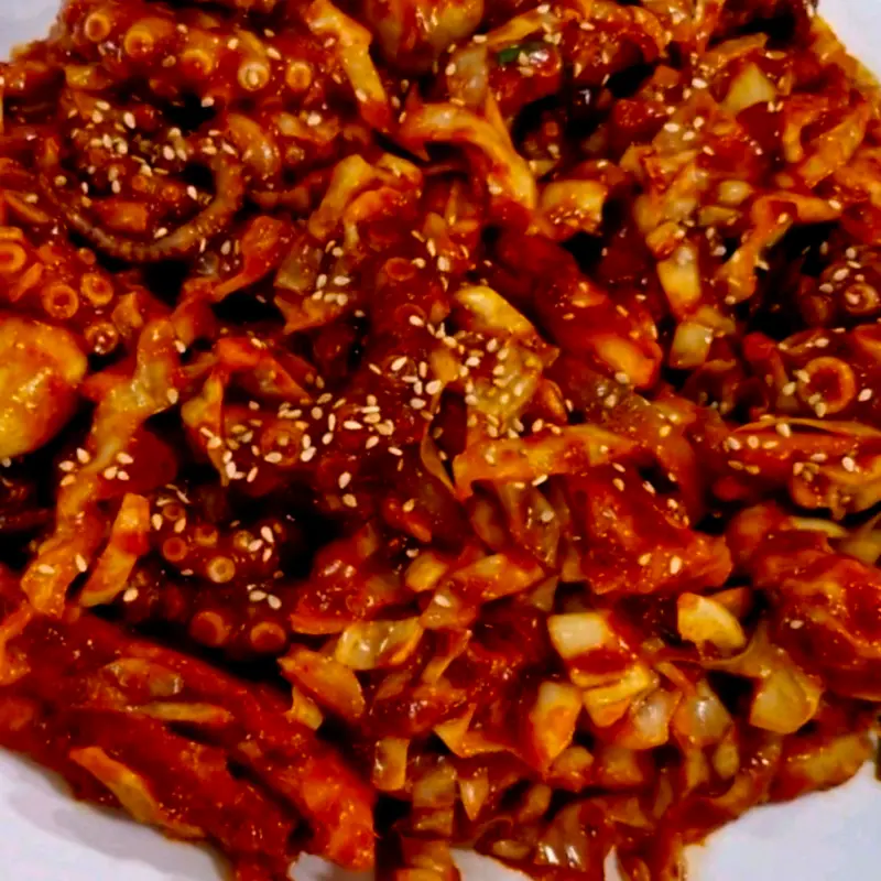 매콤한 낙지볶음