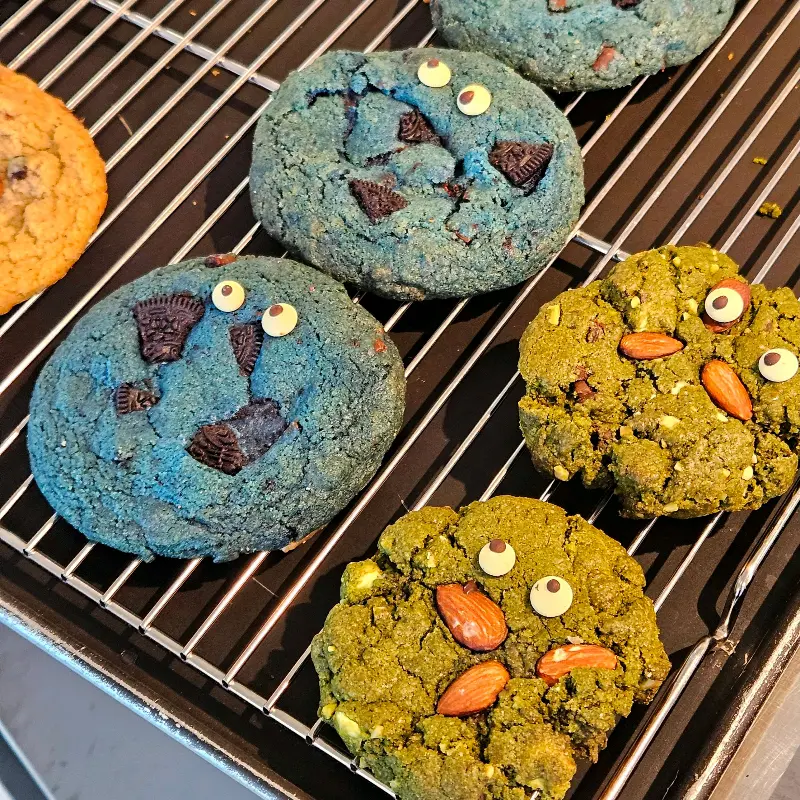 독특한 모양의 쿠키