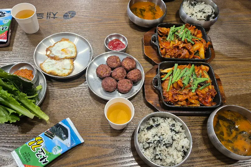 다양한 메뉴 구성