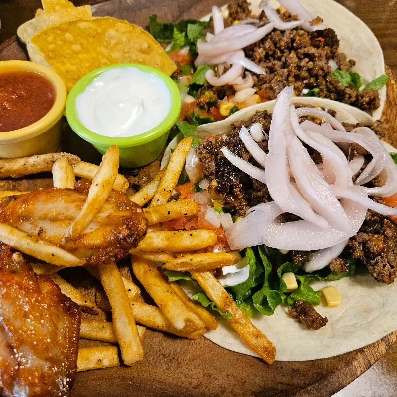 깔끔하고 세련된 이터스 외대점