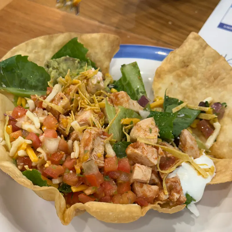 타코 샐러드