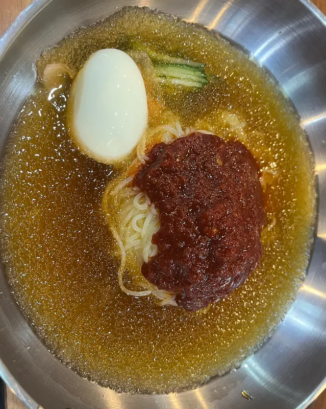 아재돼지국밥 물밀면