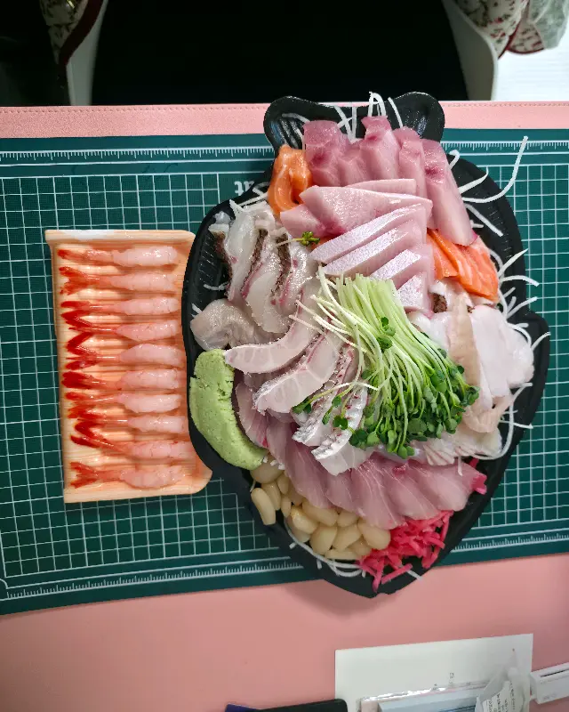 신남도수산 모듬회 한상차림