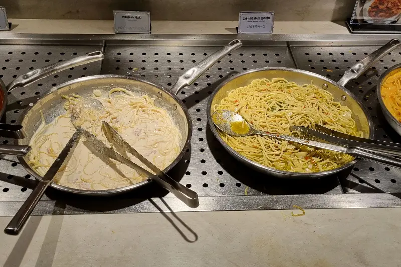 애슐리퀸즈 샐러드바