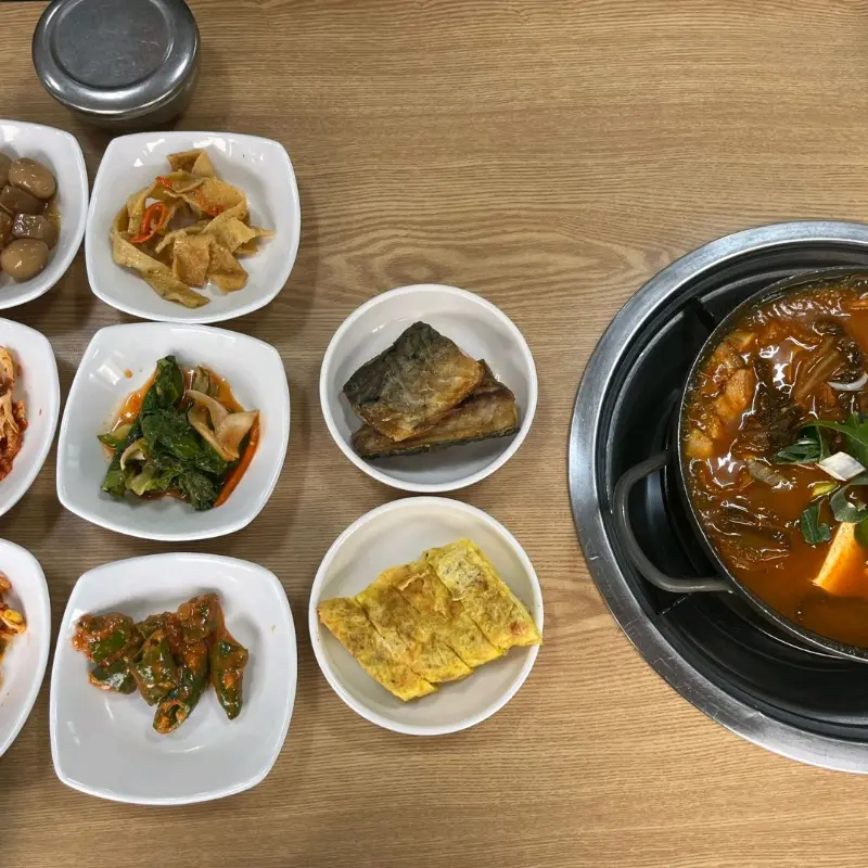 다채로운 밑반찬