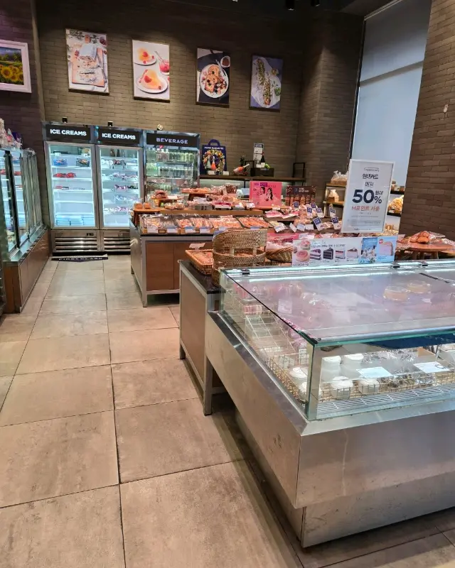 파리바게뜨 내부 모습