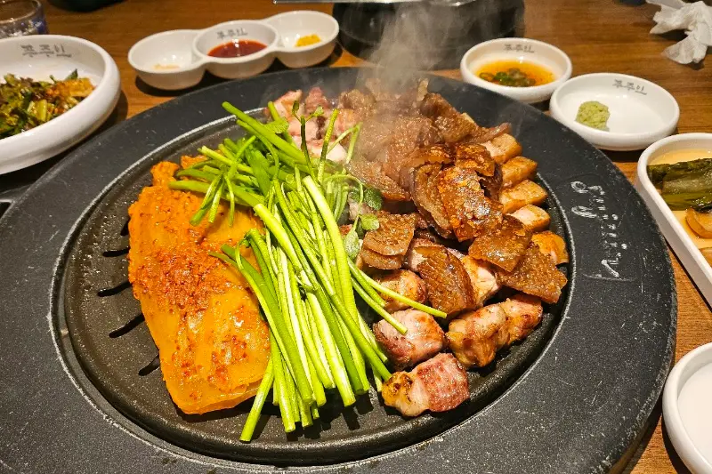 푸주인에서 맛볼 수 있는 환상적인 고기 한 상