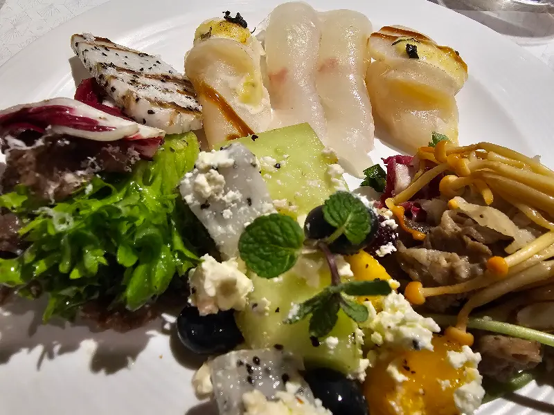 다채로운 음식들