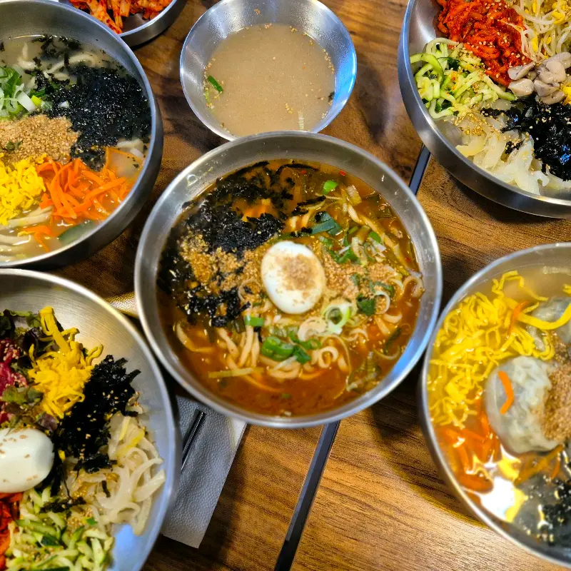 테이블 전체 샷