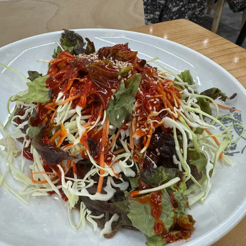 깔끔한 매장 내부