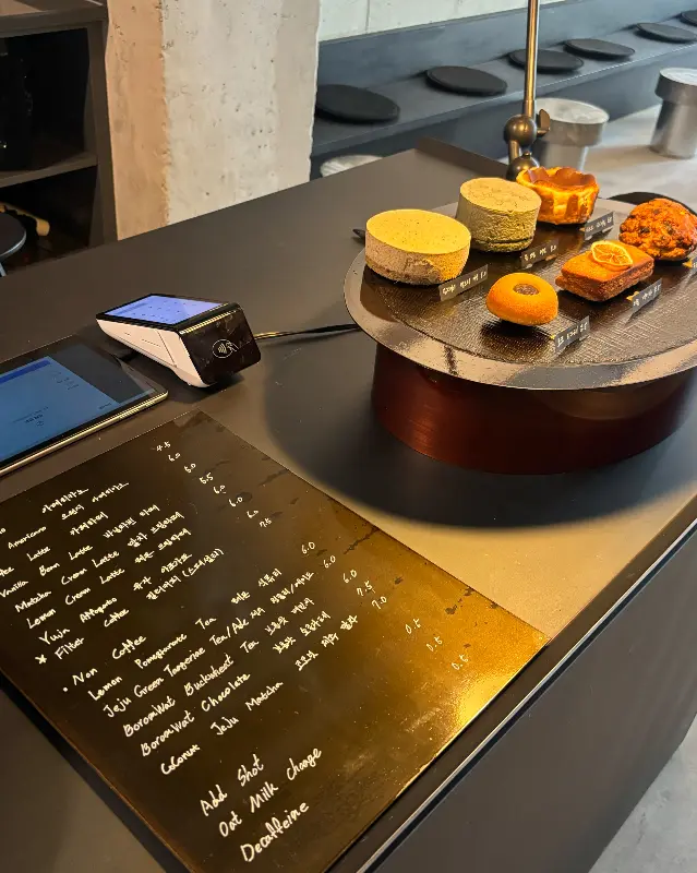 다양한 종류의 케이크