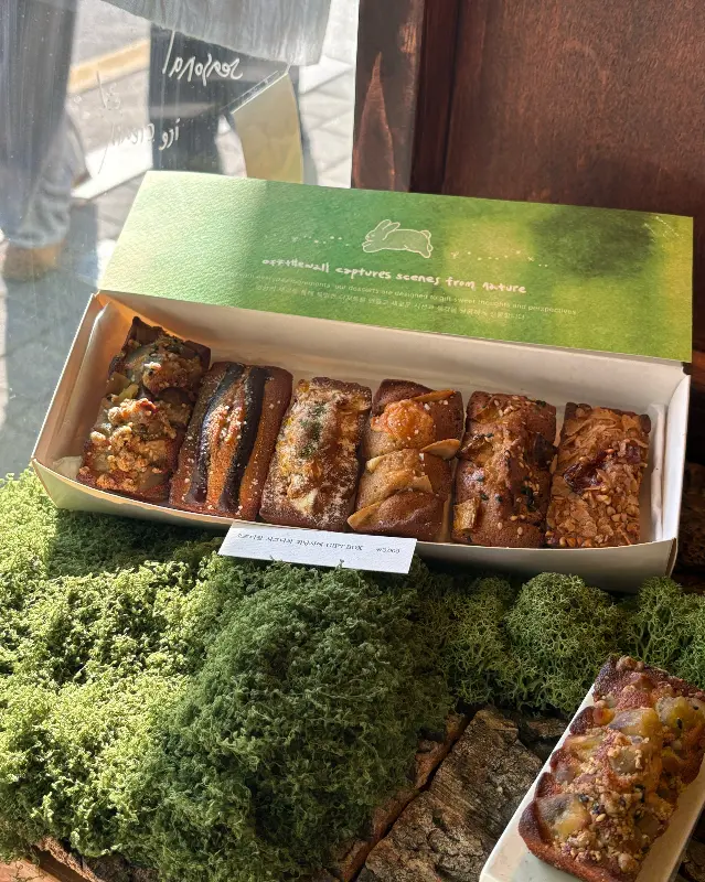 디저트 쇼케이스 근접샷