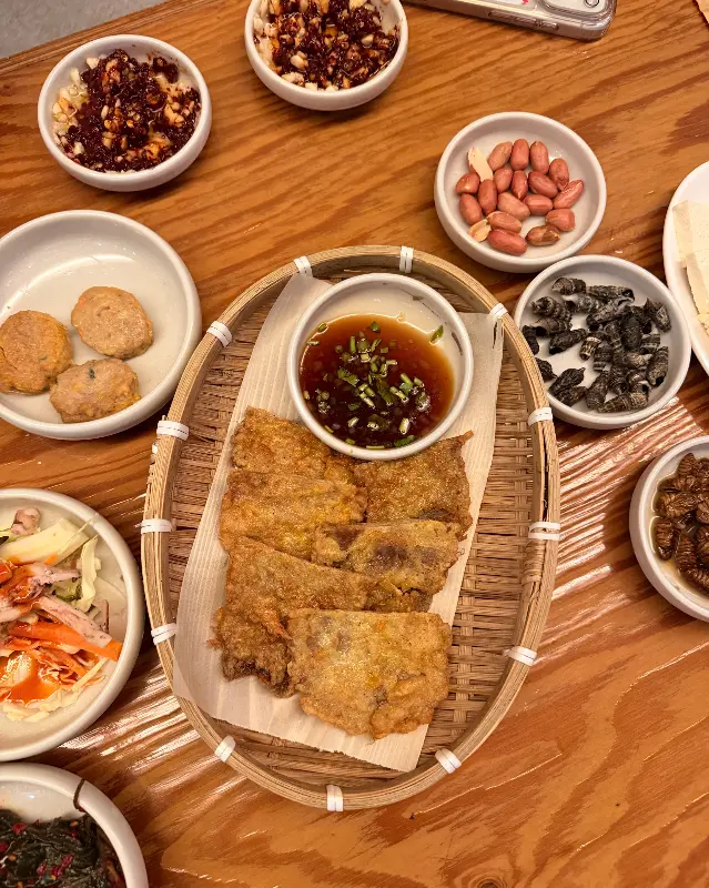 겉은 바삭, 속은 촉촉한 육전