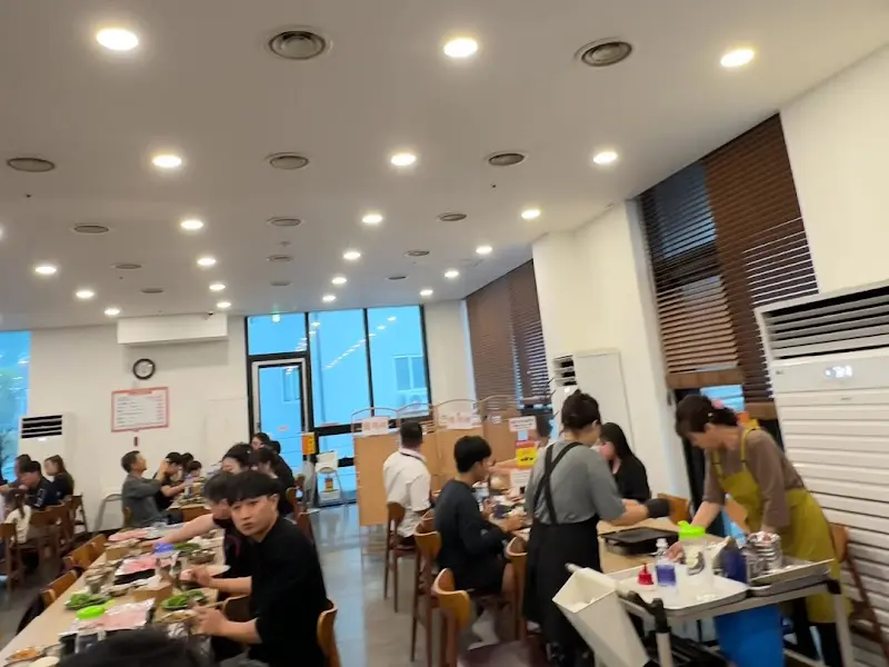 봉용불고기 내부