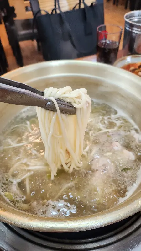 칼국수 사리 추가