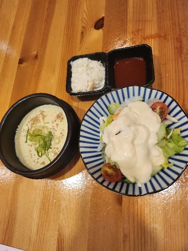 다랑의 샐러드와 계란찜