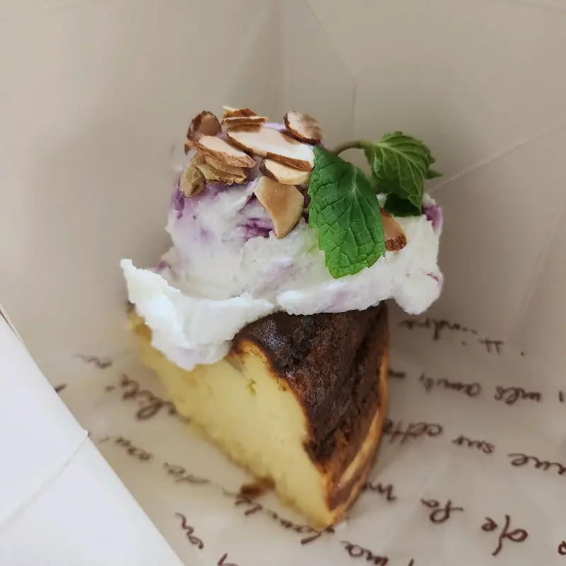 밤 치즈 케이크