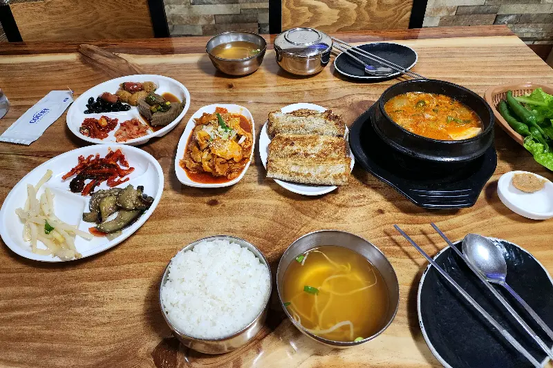 푸짐한 한 상 차림