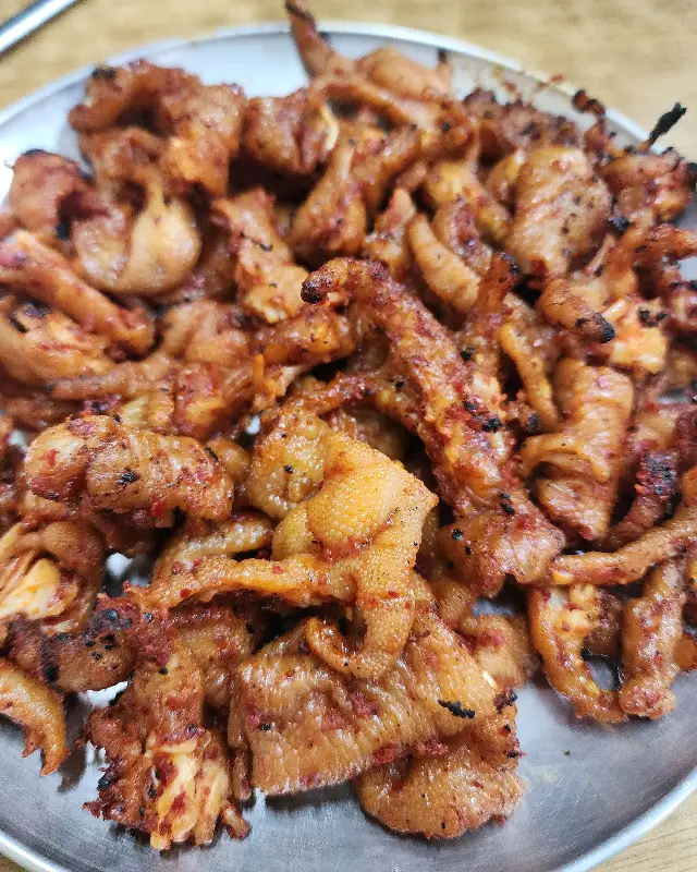 매콤한 닭발 메뉴