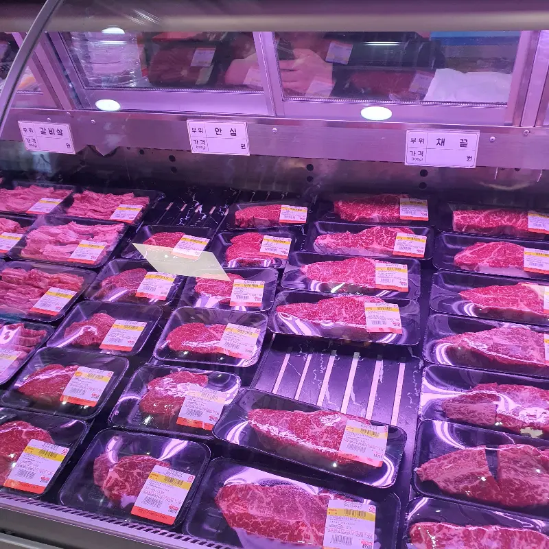 다양한 부위의 소고기