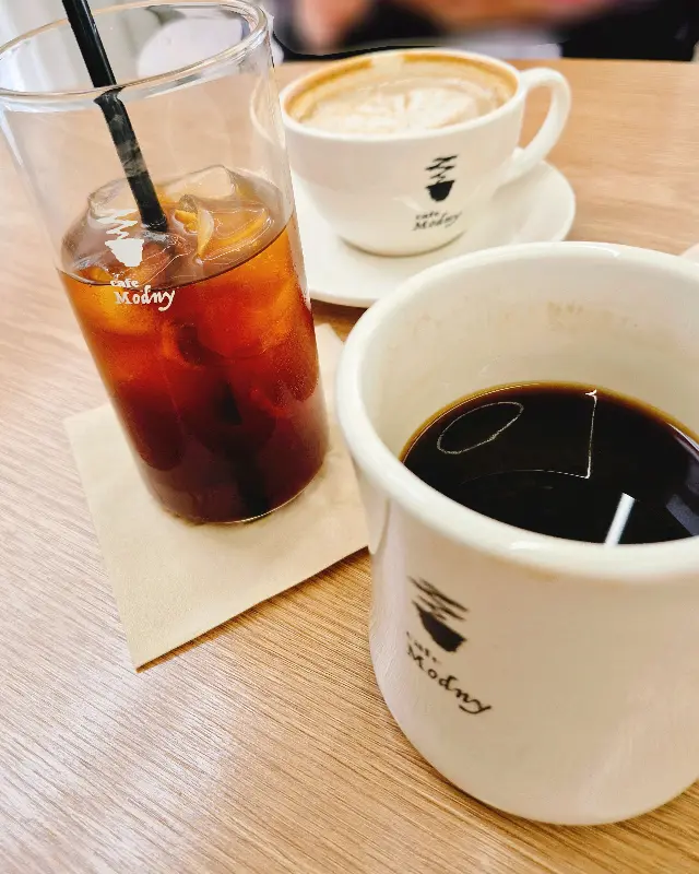 모드니의 내부 인테리어