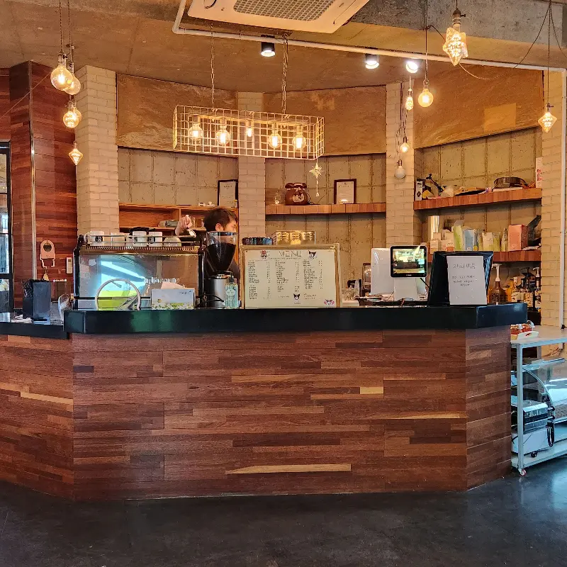 카페 카운터