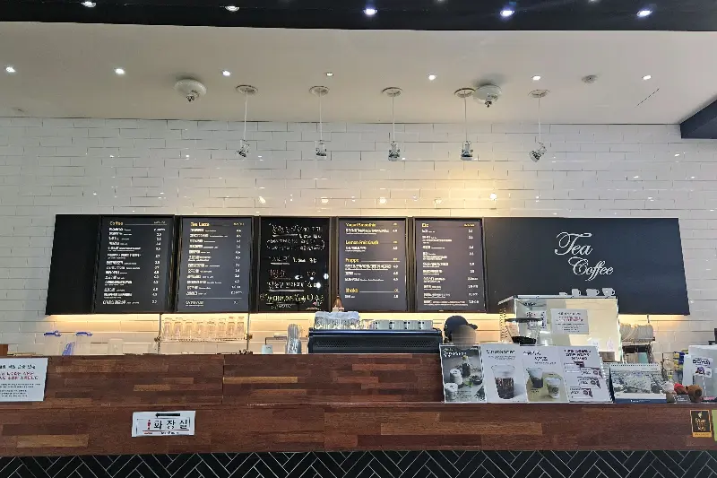 다양한 메뉴를 판매하는 그라찌에