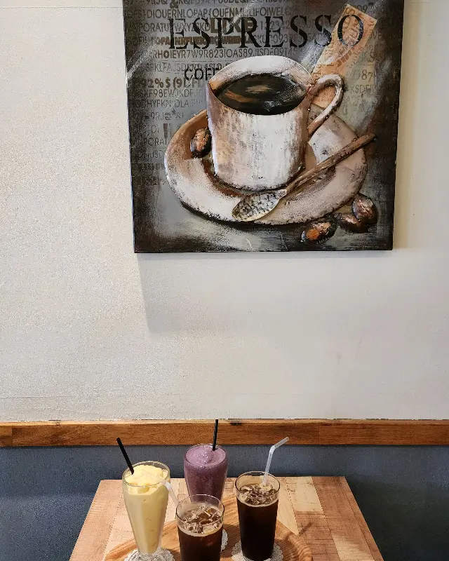 앤티크한 분위기의 에스프레소 그림 액자