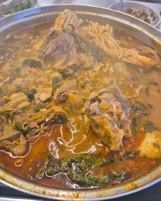얼큰한 찌개